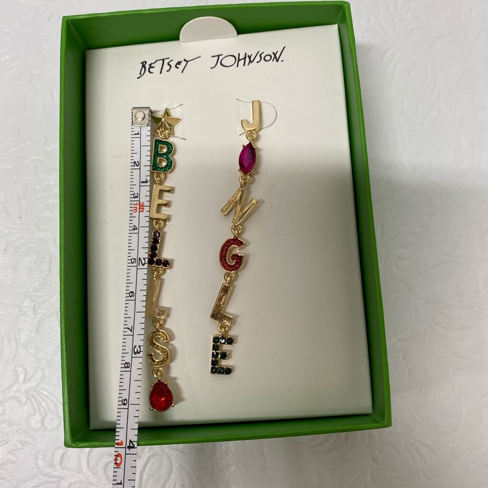 Betsey Johnson Jingle Bells Mismatched Earrings - Picture 2 of 4